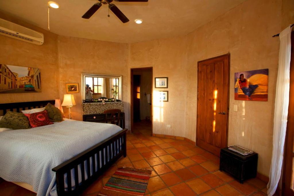 Flora Del Mar Todos Santos Phòng bức ảnh